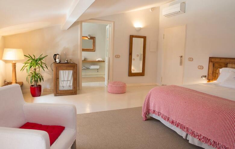 Jard� De Ses Bruixes Boutique Hotel