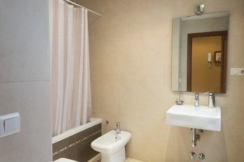 Aparthotel Livin4malaga Suites Superior