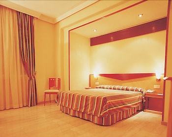 Insignia Hotel Del Val