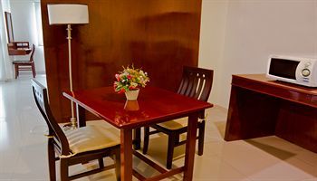 Apartamentos Sivalai Place