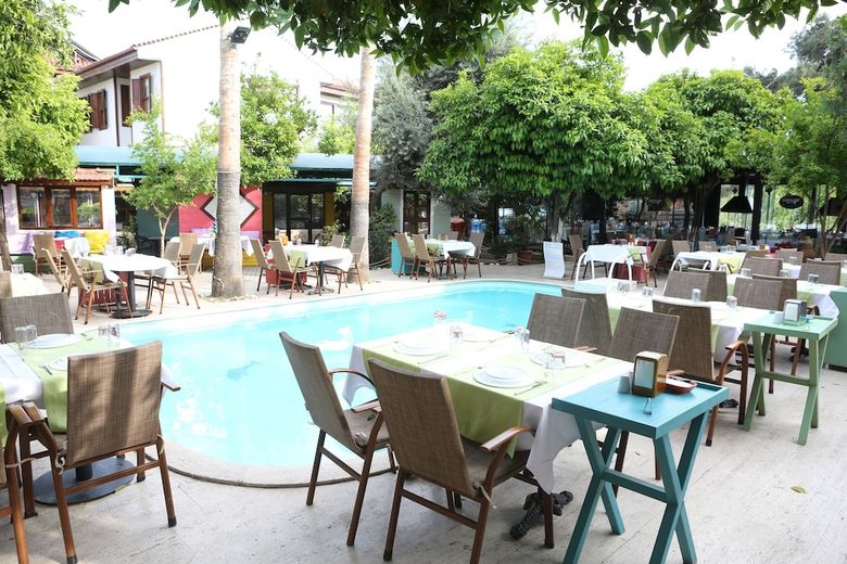 Blue Sea Garden Hotel