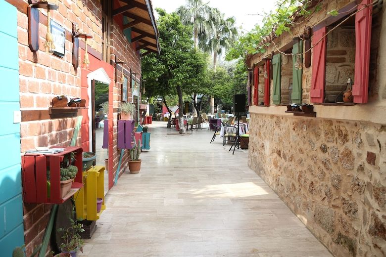 Blue Sea Garden Hotel