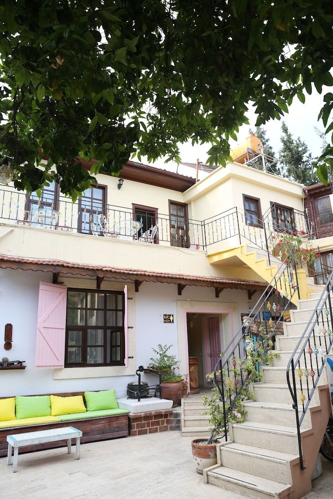 Blue Sea Garden Hotel