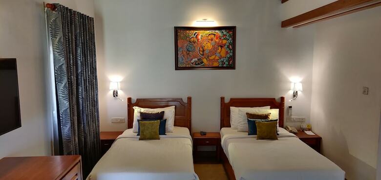 Hotel Backwater Ripples Kumarakom