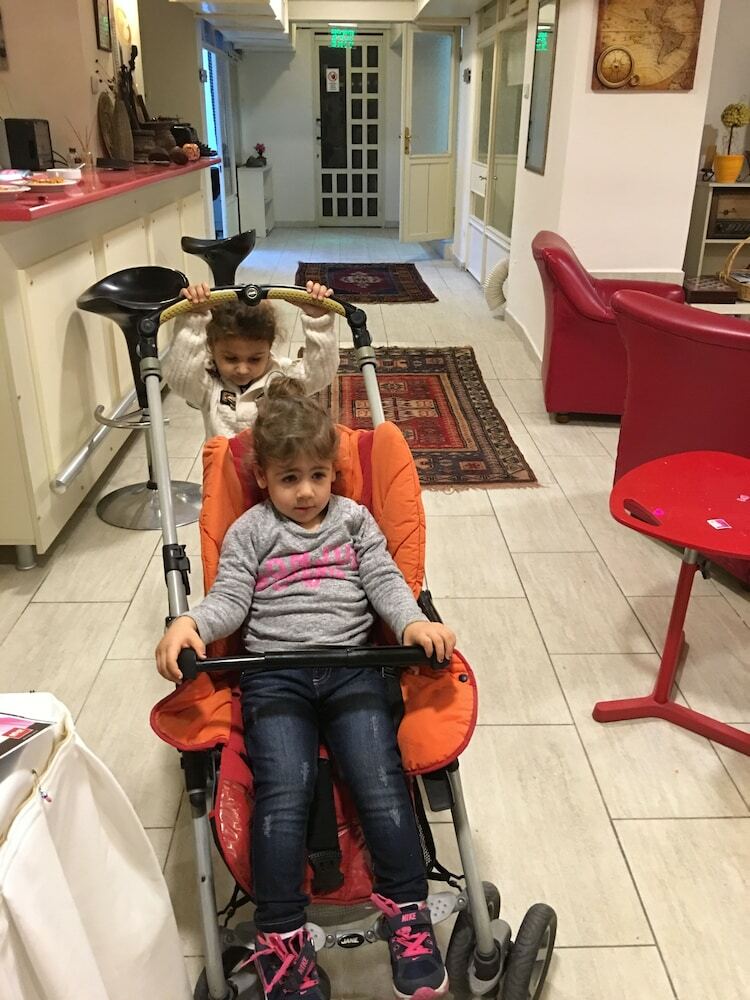 Hotel Guzel Izmir Oteli