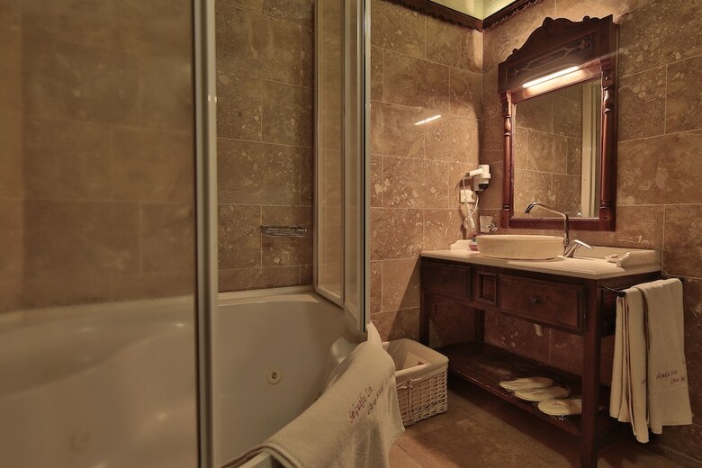 Selcuklu Evi Cave Hotel - Special Class