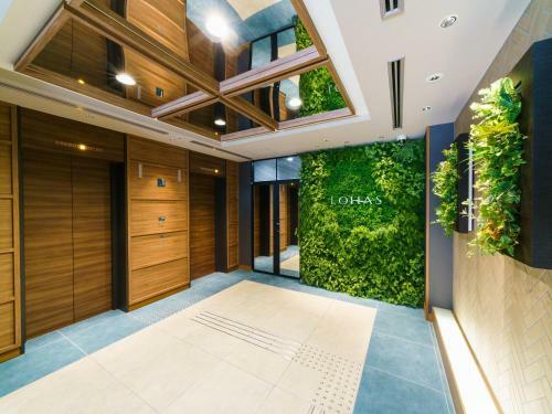 Super Hotel Premier Osaka Hommachi