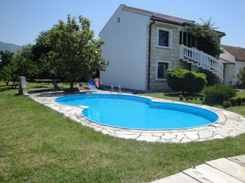 Leisure House Jovovic