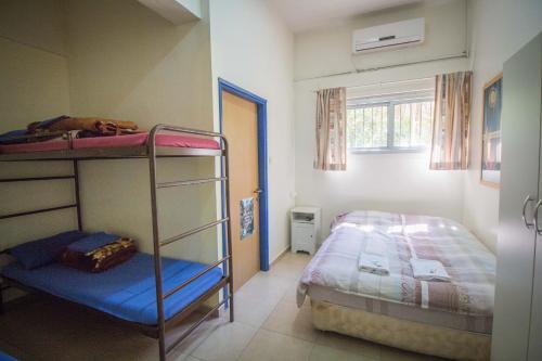 Albergue Hayarkon 48