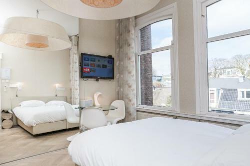 Amstel Corner Hotel