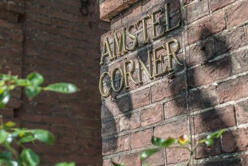 Amstel Corner Hotel