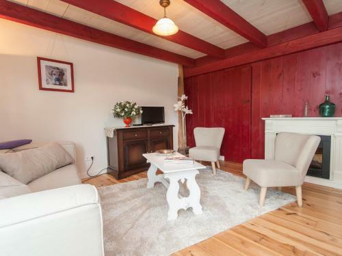 Beautiful Apartment In Burgerbrug Near Beach