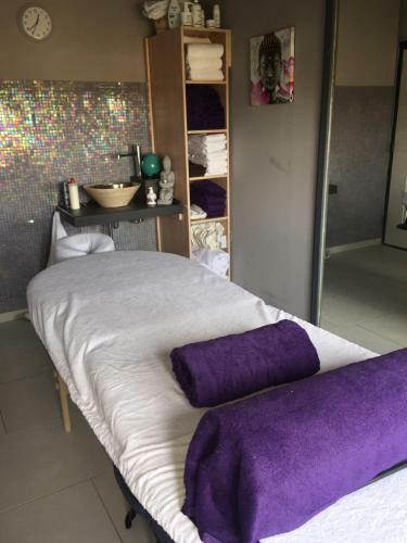 Bed & Breakfast Dunez Men Only Resort