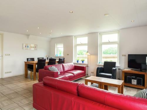 Comfortable Cottage Near Sea In Oosterend Terschelling