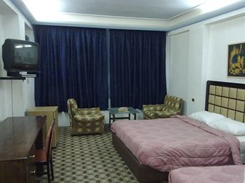 Merryland Hotel