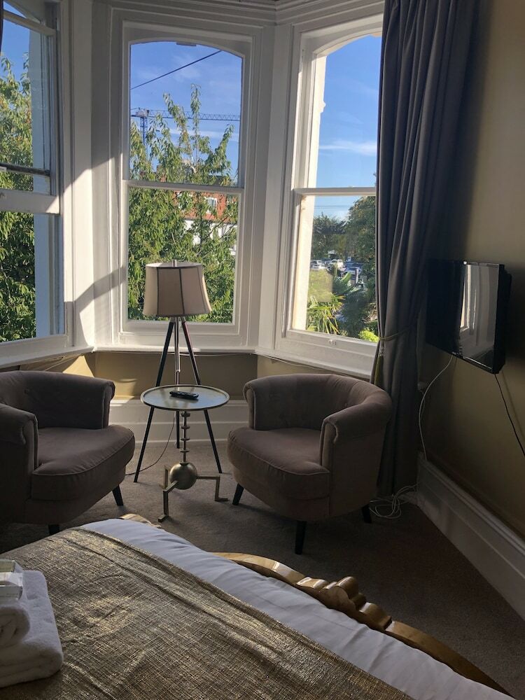 Hostal Washington House Hotel