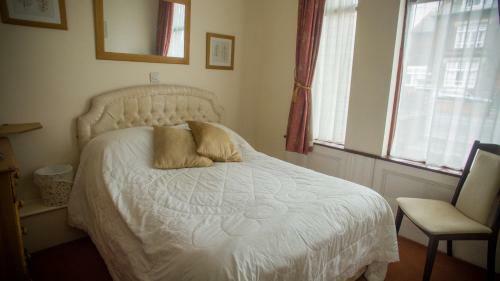 Bed & Breakfast Raynscourt Lodge