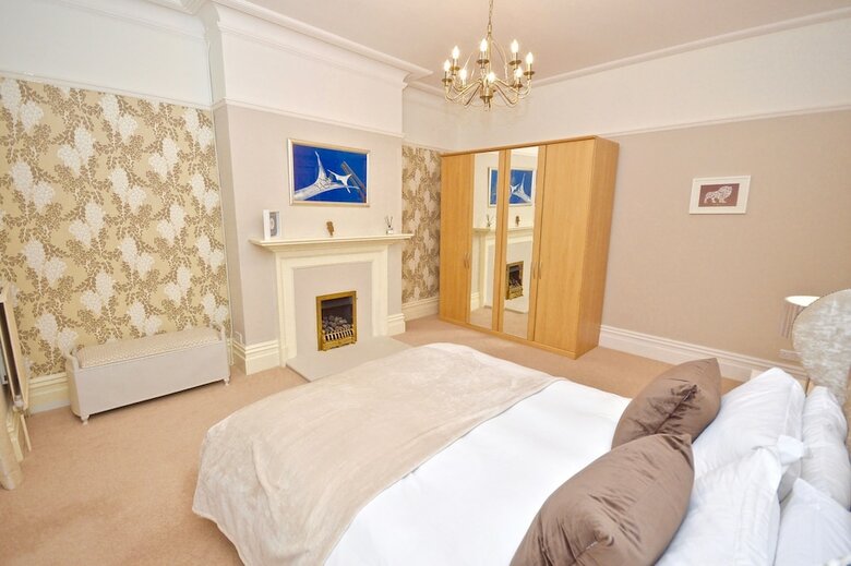 Stonefield Apartments