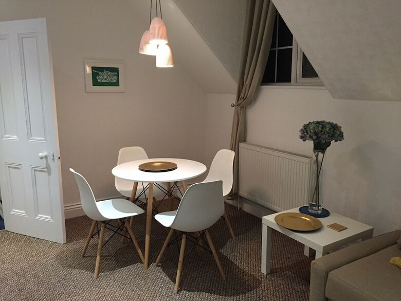 Stonefield Apartments