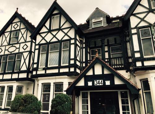 Ebers Hotel