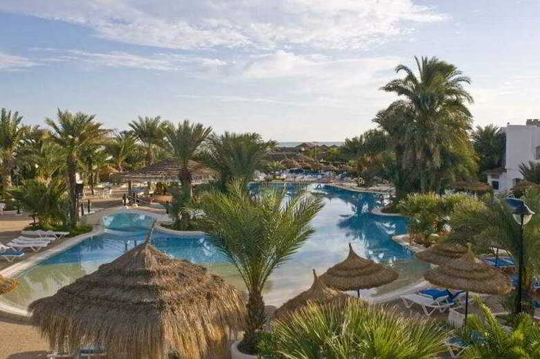 Hotel Fiesta Beach