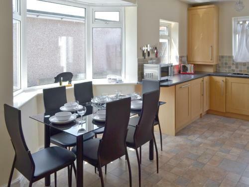 Rhyl Cottage