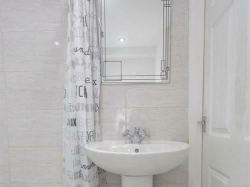 Brownhill House Apartments