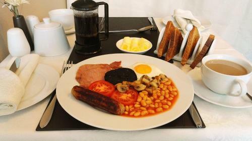 Hostal Holly Grange