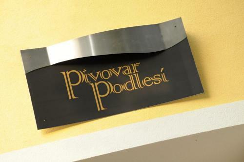 Hostal Penzion Pivovar Podles�