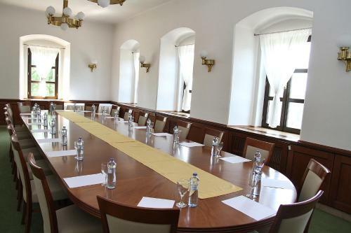 Hotel Z�mek Hav�?ov