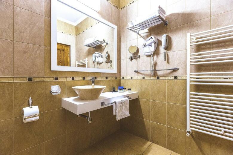 Hotel Athos R.m.t.