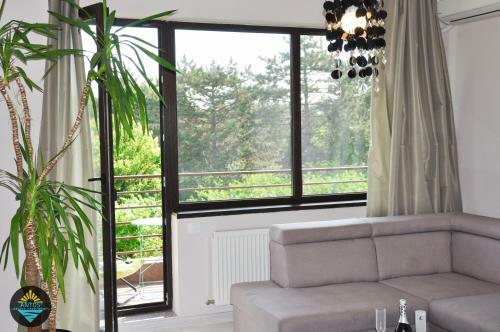 Antos Deluxe Apartment