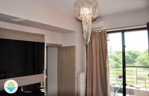Antos Deluxe Apartment