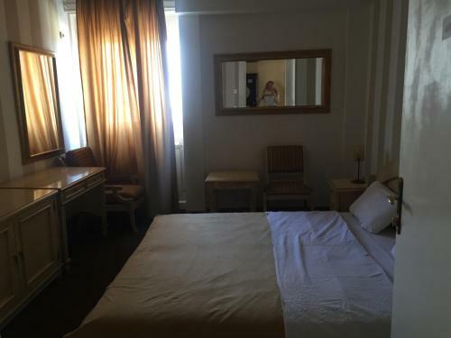 Extra Zone Suites And Apartments