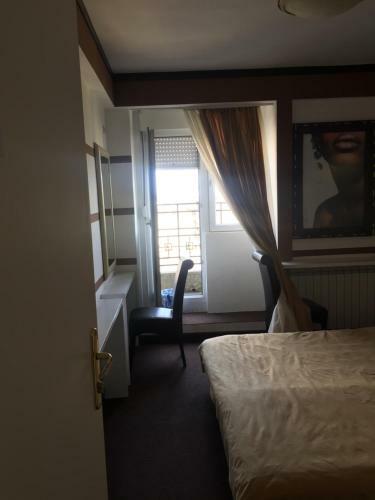 Extra Zone Suites And Apartments