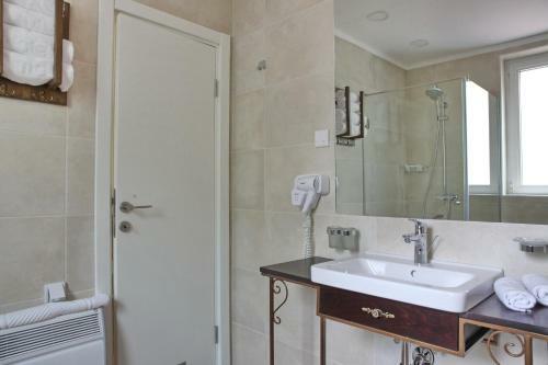 Garni Hotel Dum