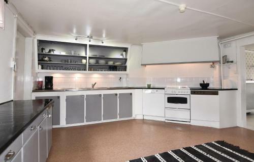 Holiday Home Algaras With Fireplace I