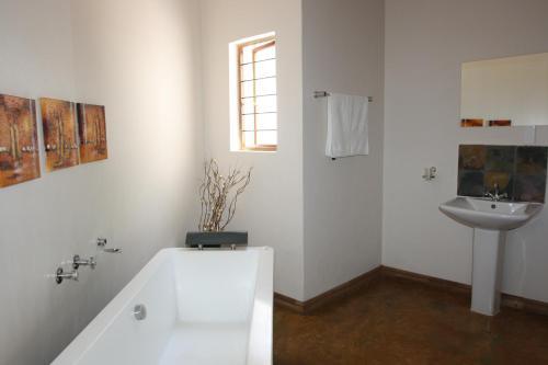 Bed & Breakfast Khayalami Lodge