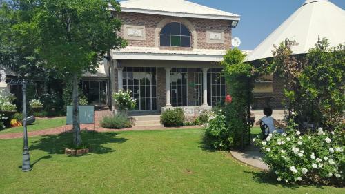 Hostal Art Lovers Guesthouse
