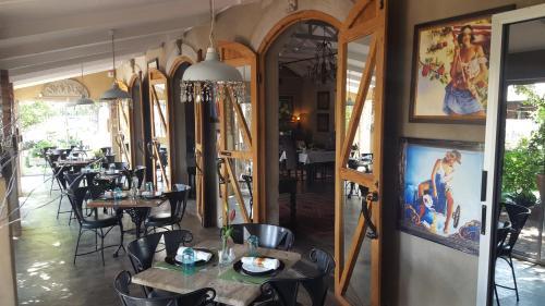 Hostal Art Lovers Guesthouse