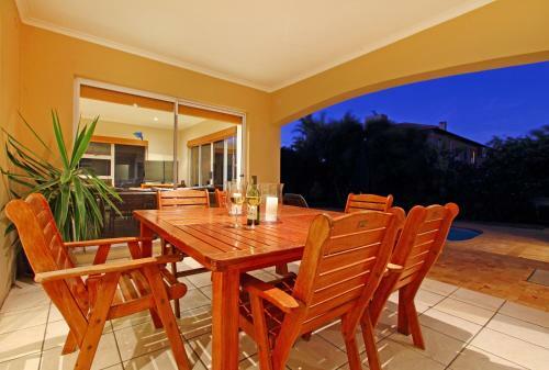 Villa Durham Close 31