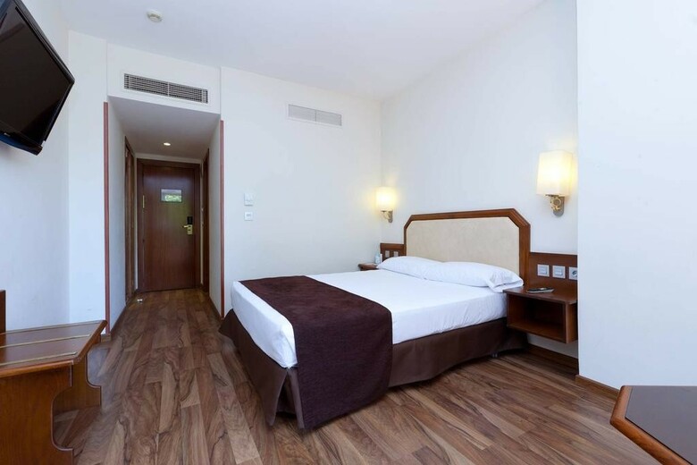 Hotel Senator Barajas
