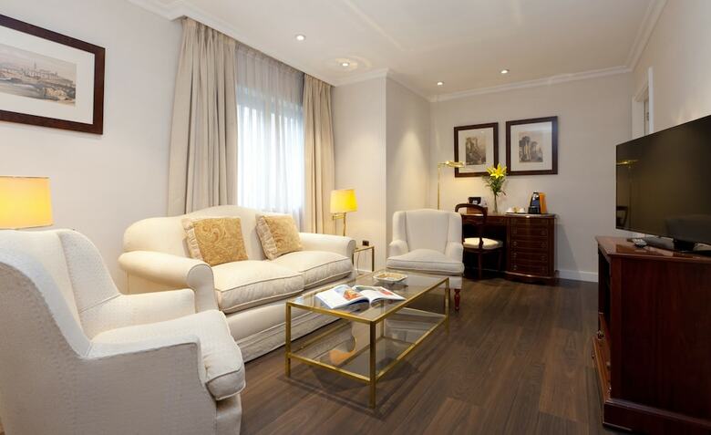 Hotel Praga