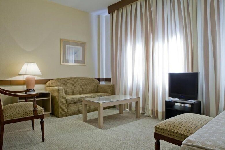 Aparthotel Espahotel Plaza Basilica