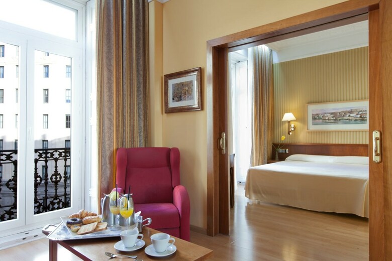 Hotel Senator Gran Via 21