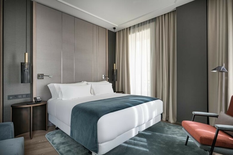 Hotel Senator Gran Via 21