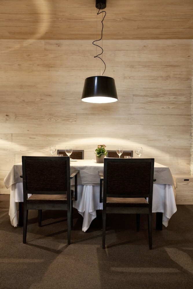 Hotel Arcea Los Lagos