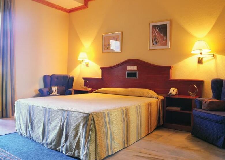 Hotel Abades Loja