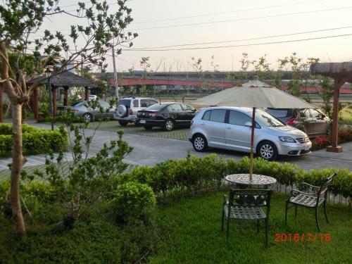 Jiaoxi 320 B&B