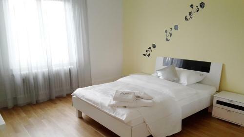 Bed & Breakfast Residence Serviced House
